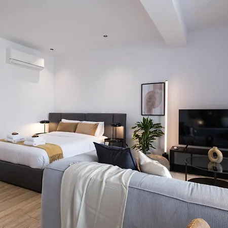 Olympia Suites V Studio Apartments Apartment *