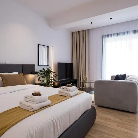 Olympia Suites V Studio Apartments *